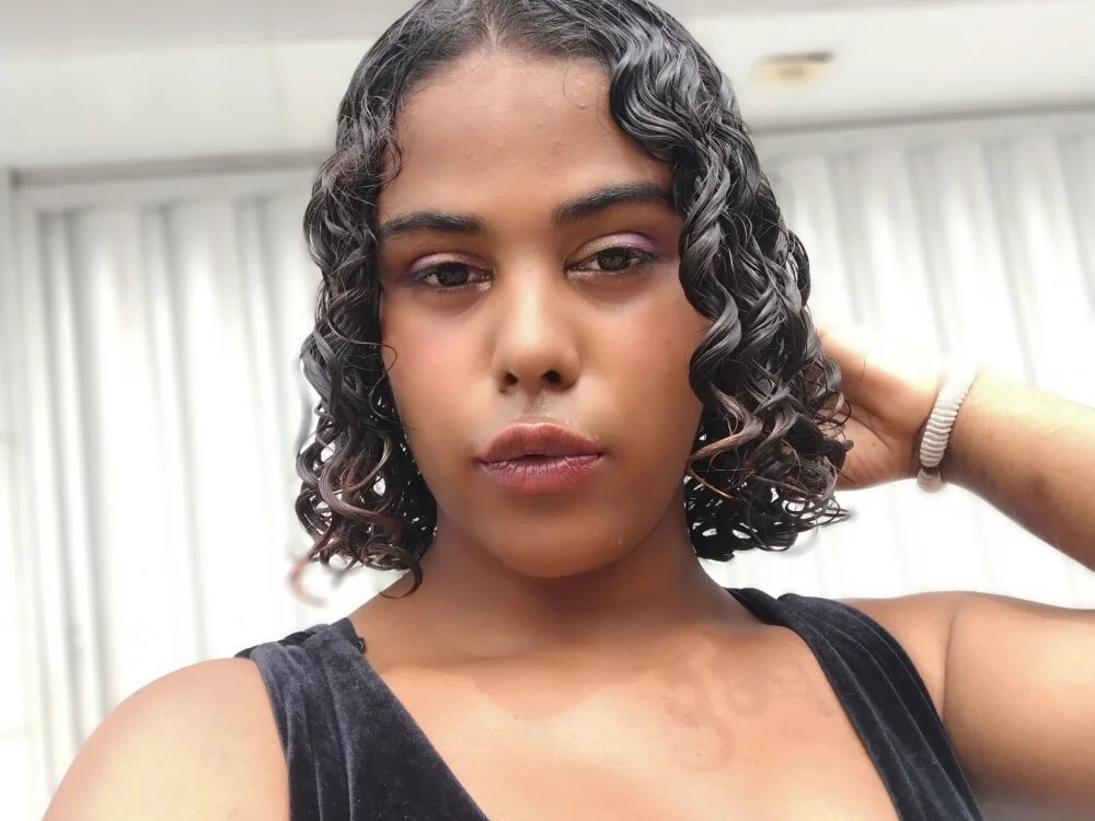 Darcybrenner Adlı Modelin Çevrimdışı XXX Sohbeti