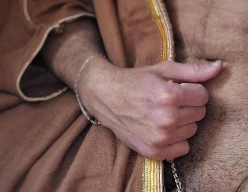 Power_bottom_Arab offline XXX-chatje