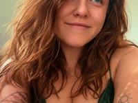 BabyRaeRose live cam model