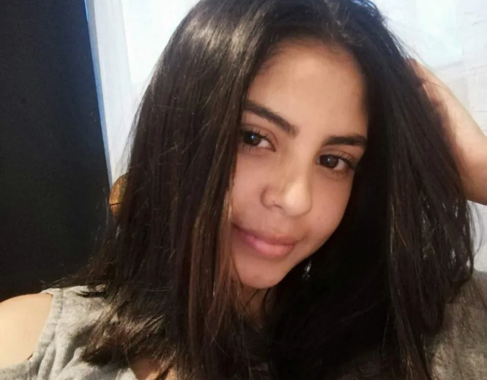 _BellaGODDESS' Offline Chat Room