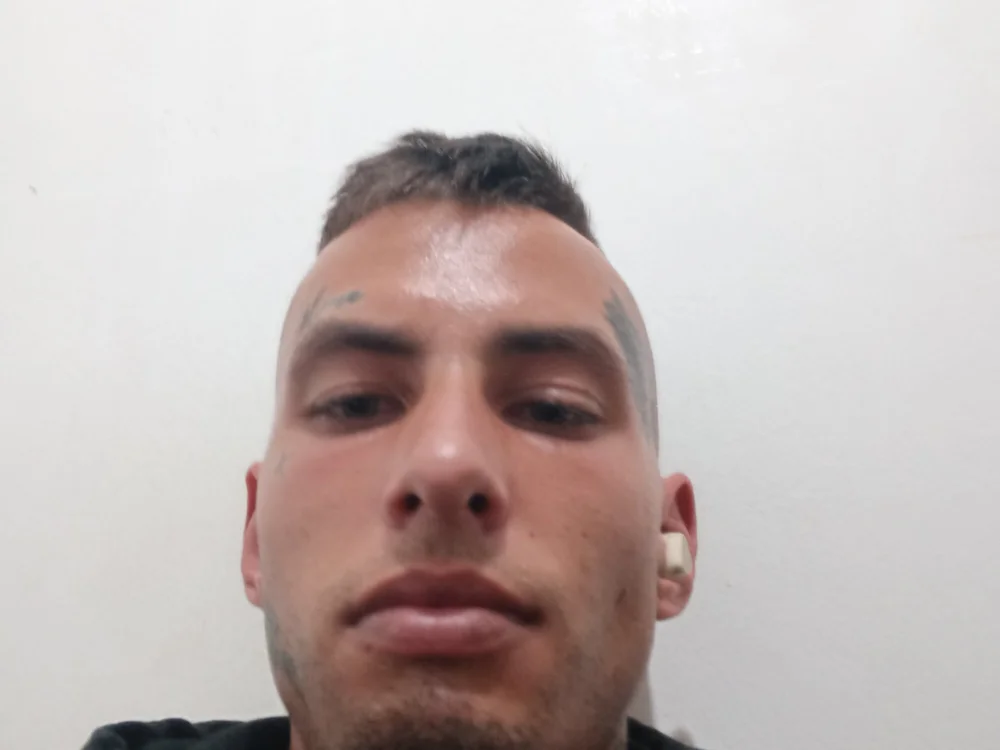 IzrMor23 offline chatrum
