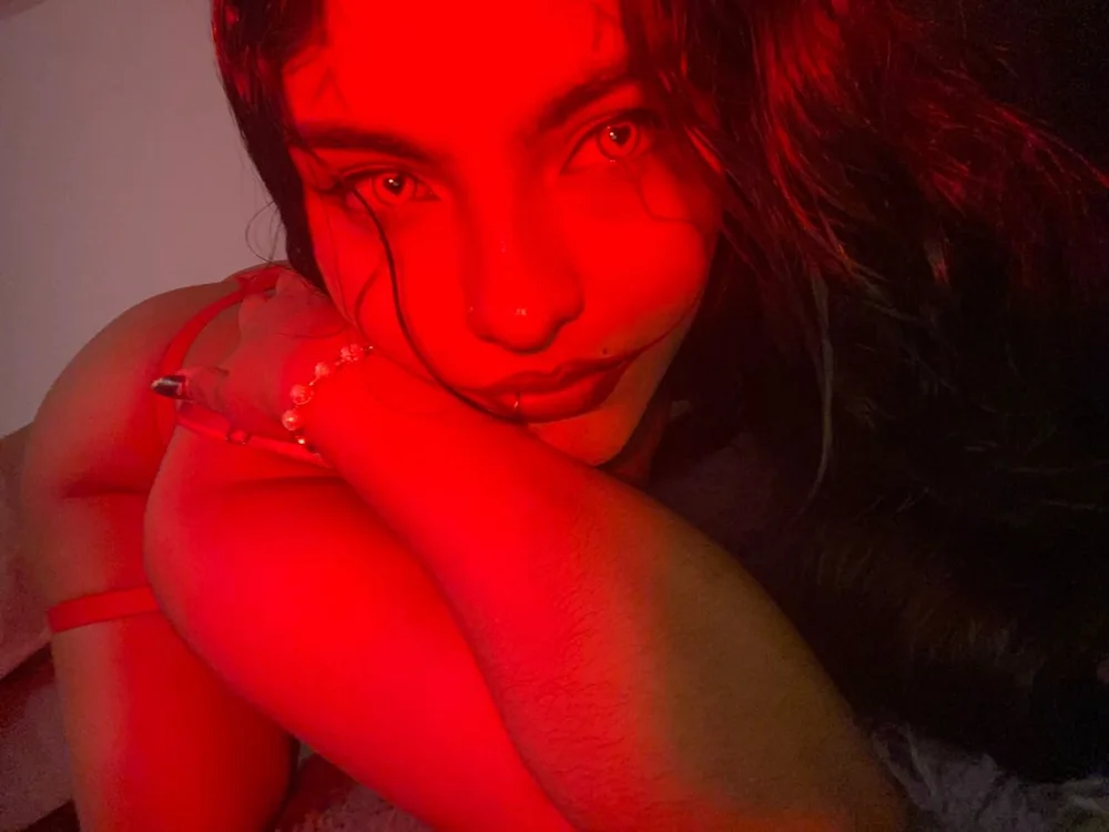 Chat +18 off-line de Mia_Lunee