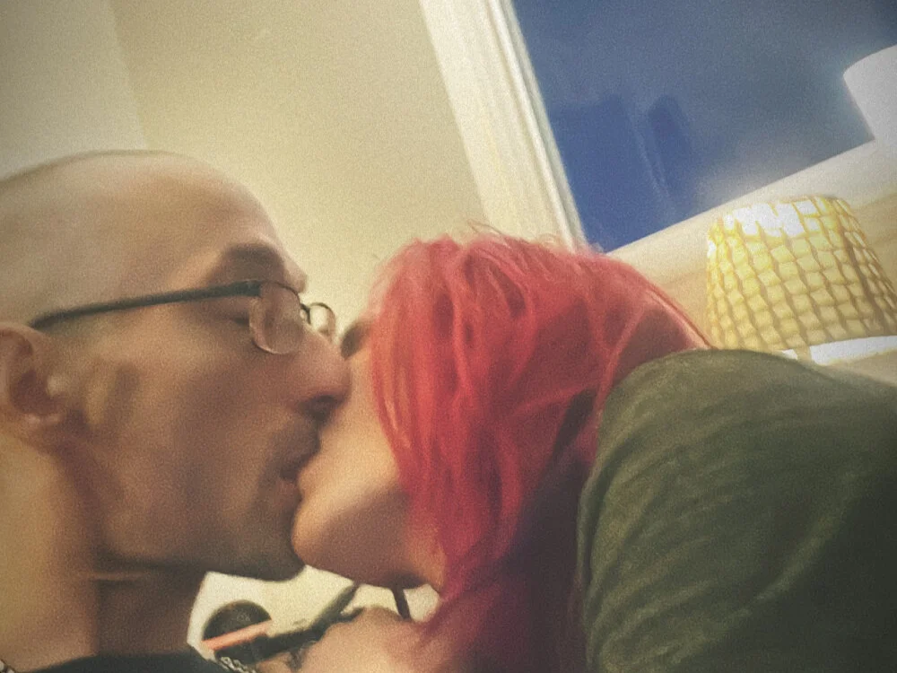 ThickStickly1 offline XXX-chat