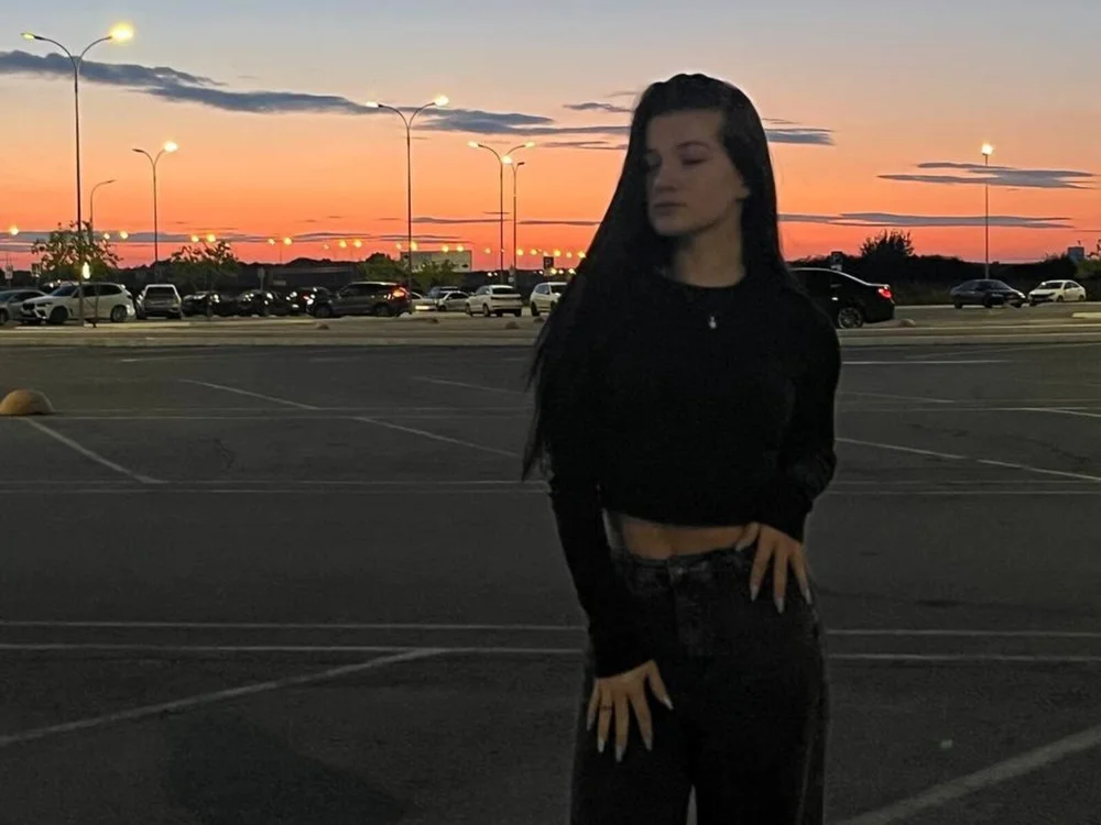 LatoriaCriscuolo's Offline XXX Chat