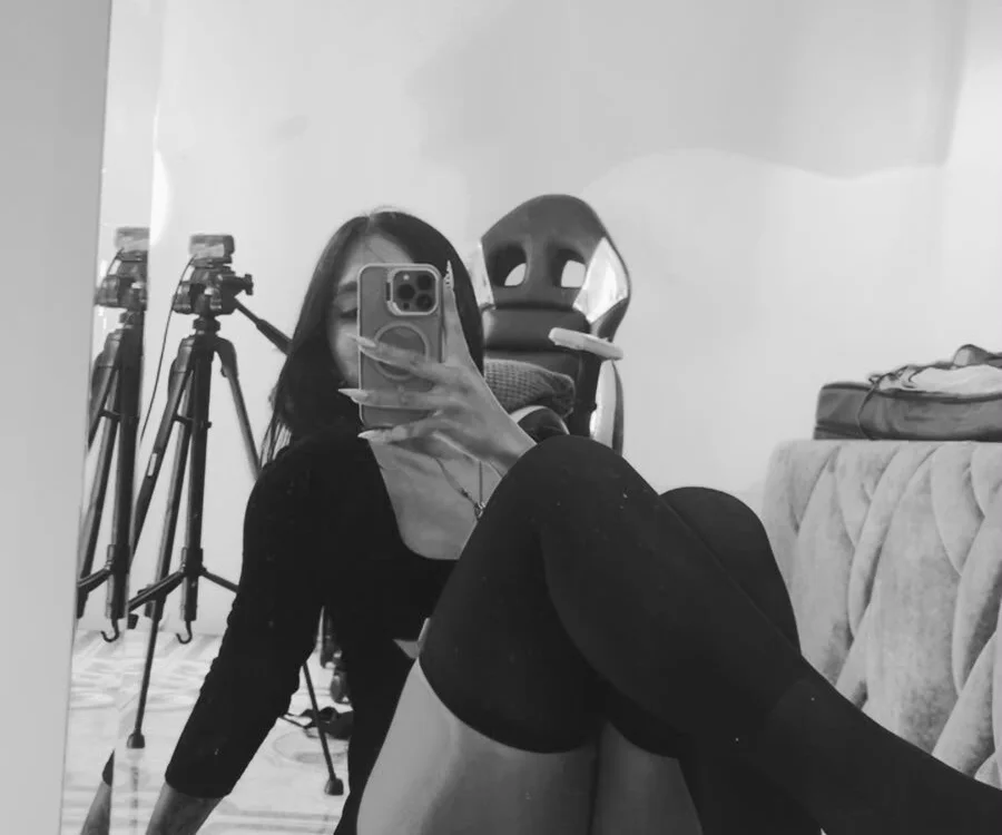 دردشة miiaboss_ الجنسية المباشرة