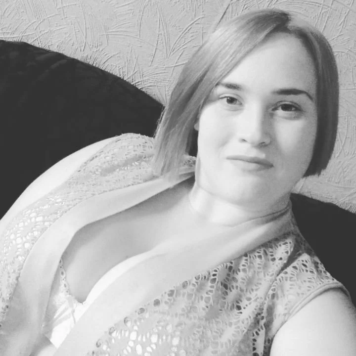 GraceGenna555's Offline XXX Chat