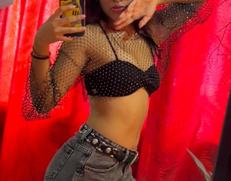 Chat +18 off-line de Dakota_Rr