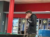 Bellequeu25ans's webcam live show