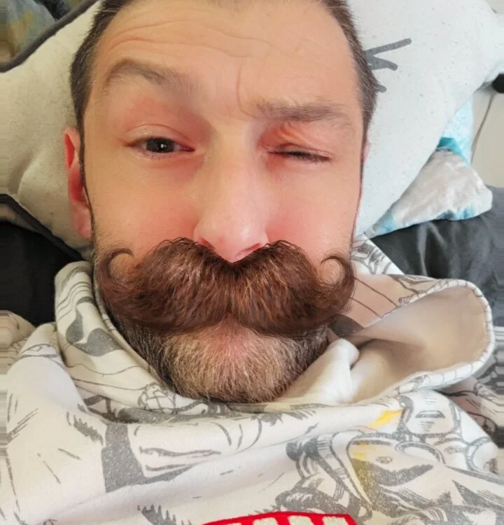 JerkMehof: офлайн-секс-чат