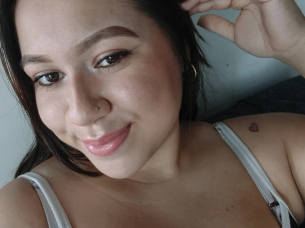 Yeimy_sadith's Offline XXX Chat