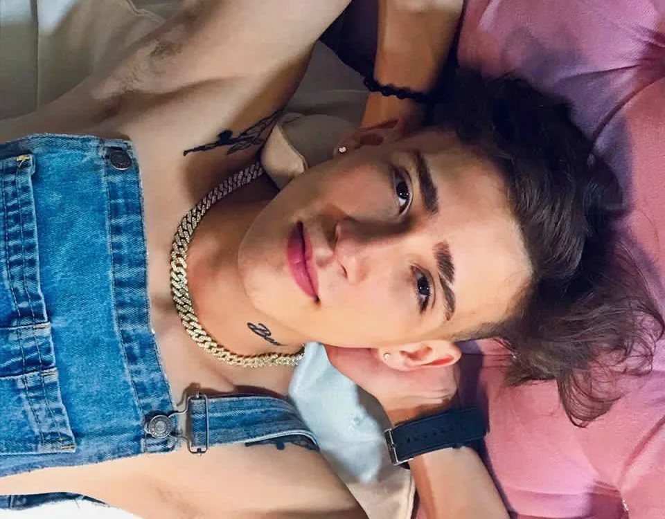 Chat XXX offline de Hellll_boy