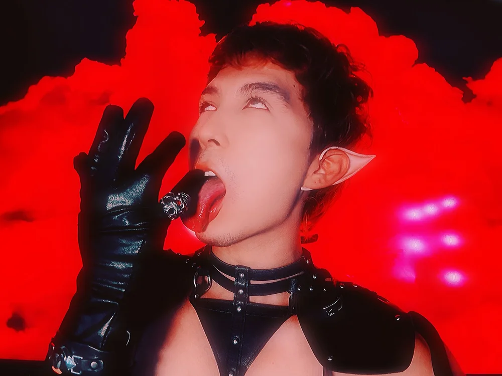 CJ7latino Offline XXX-Chat