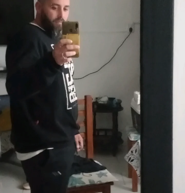 Offline chatovací místnost facu_0_
