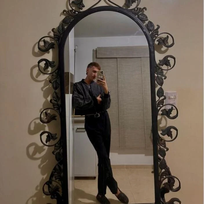 Gold_d_jeann Offline XXX chat