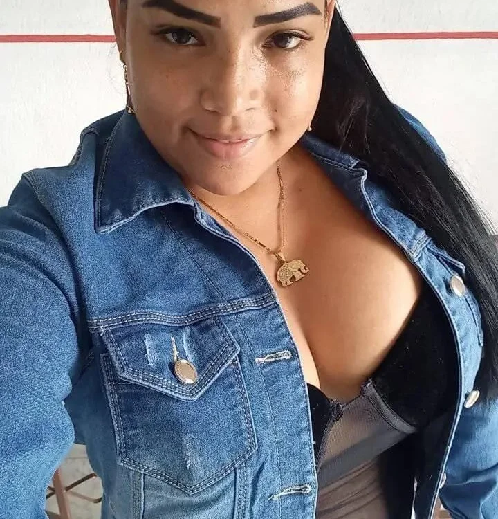 Andrearomero9 offline chatrum