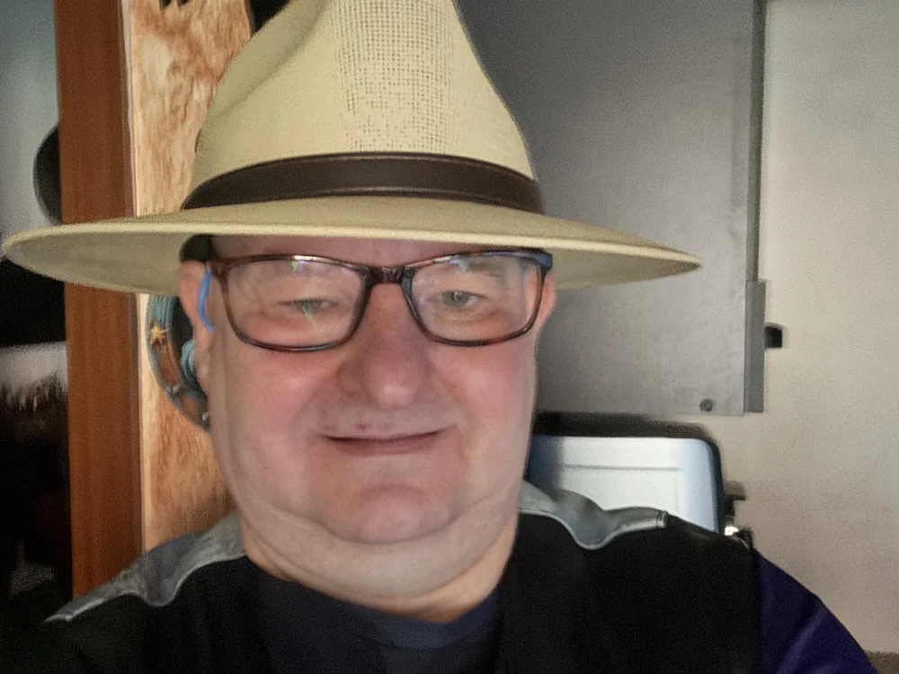 Lederstrumpf2's Offline Chat Room