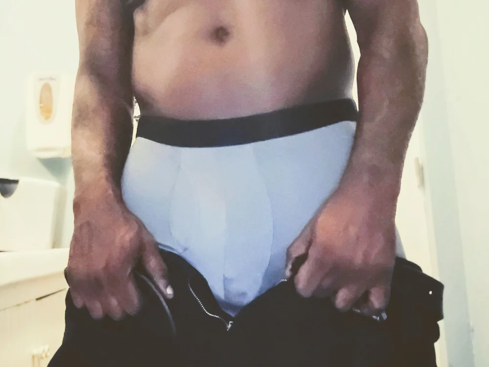 Chatroom XXX hors ligne de Daddy_Carter4