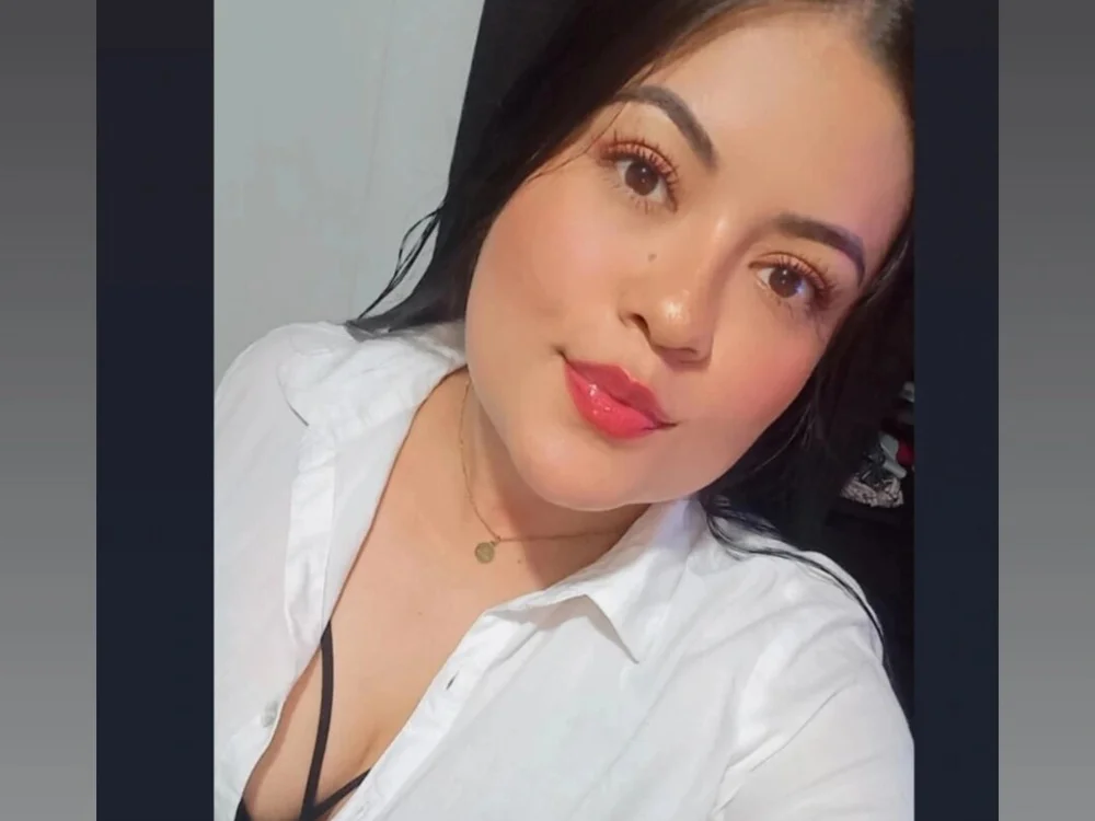 zakia_grundy's Offline XXX Chat