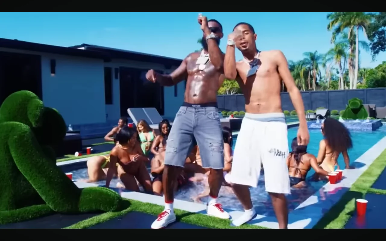 bustingyou live webcam