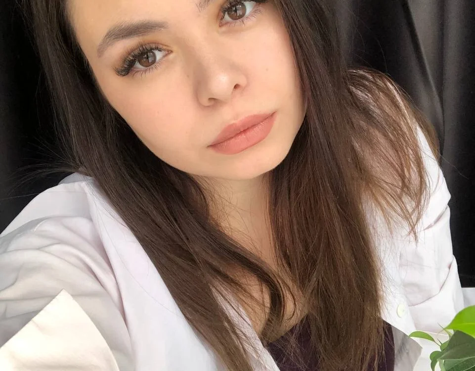 ArianeBastien's Offline Chat Room
