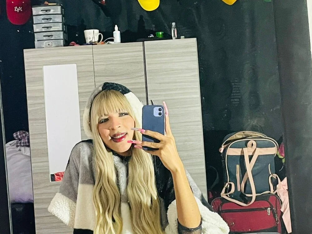 _Natassia_Dreams Offline XXX Chat