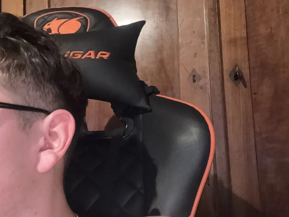 PaonRouge: συνομιλία ΧΧΧ εκτός σύνδεσης