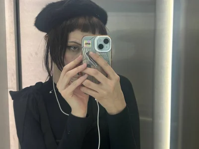 Hatsunegoth - Girl 