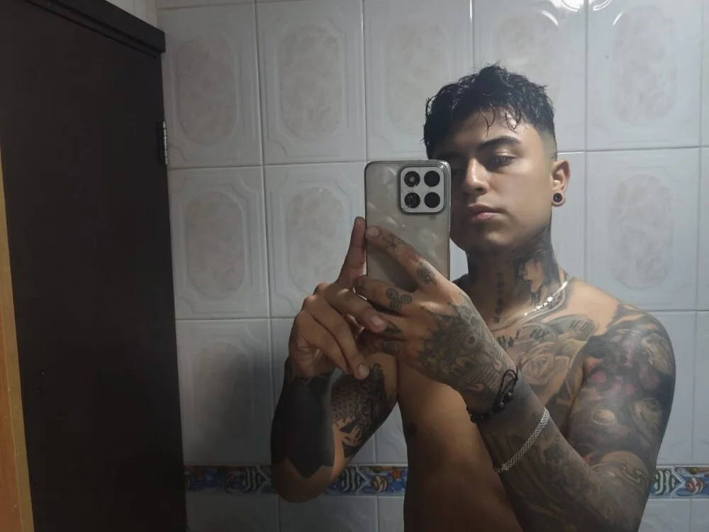 Chat XXX offline de TheGoldenCouple_