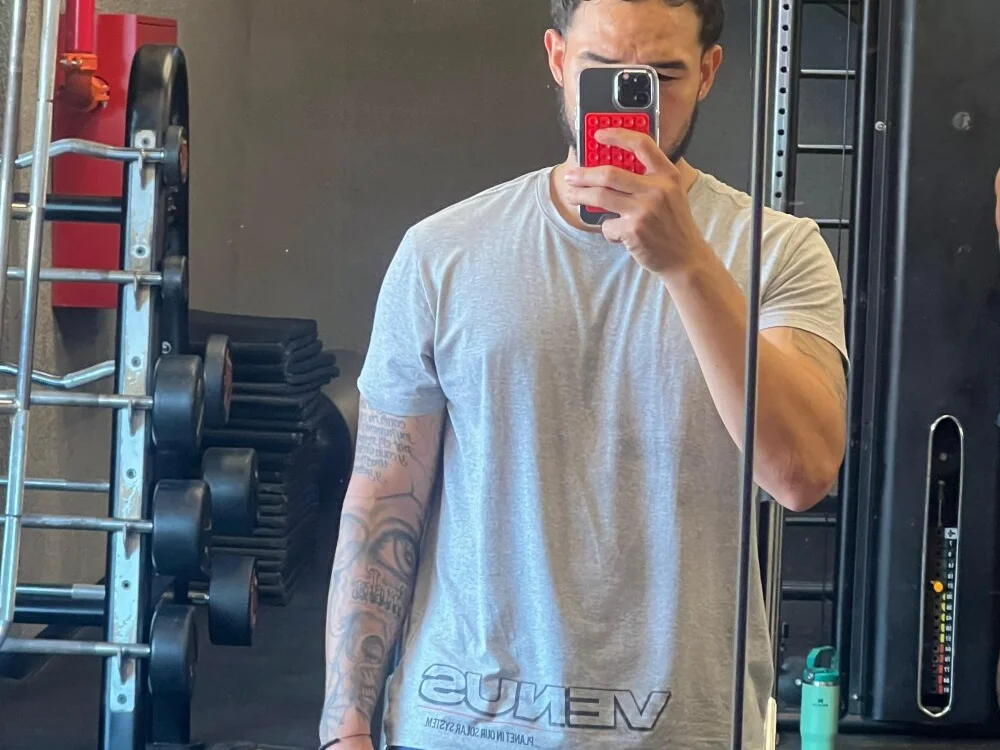 Kevinjus Chat XXX Ngoại tuyến