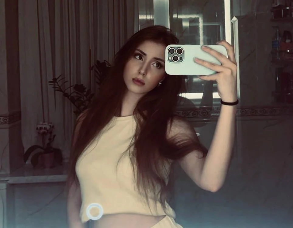 Chatroom XXX hors ligne de Vivienn_Moon