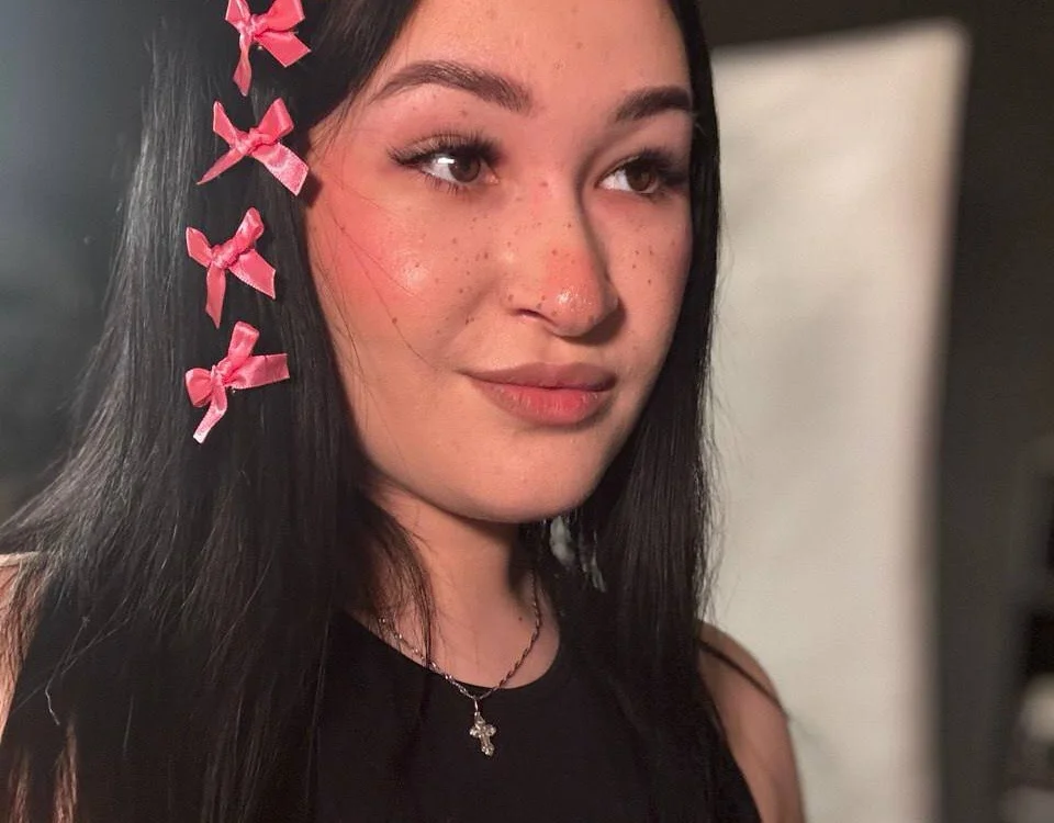 LoretteCarmolli Chat XXX offline