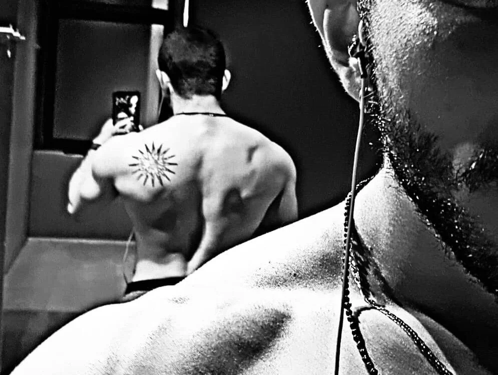 Giannuk90s' Offline XXX Chat