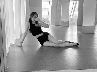 LaylaKiss_ - Girl 