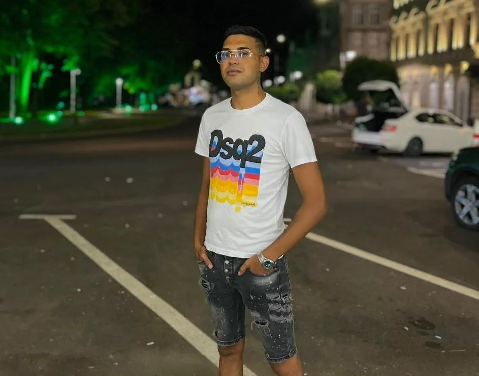 Offline XXX chat RyannBlake
