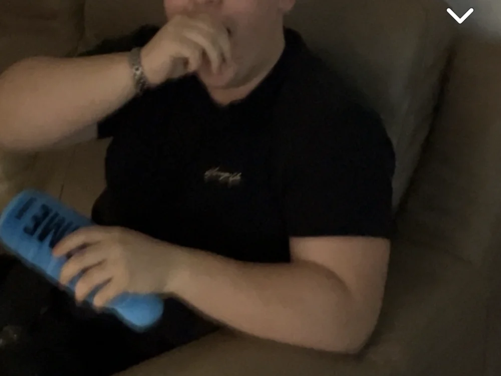 Sanderz135's Offline Chat Room