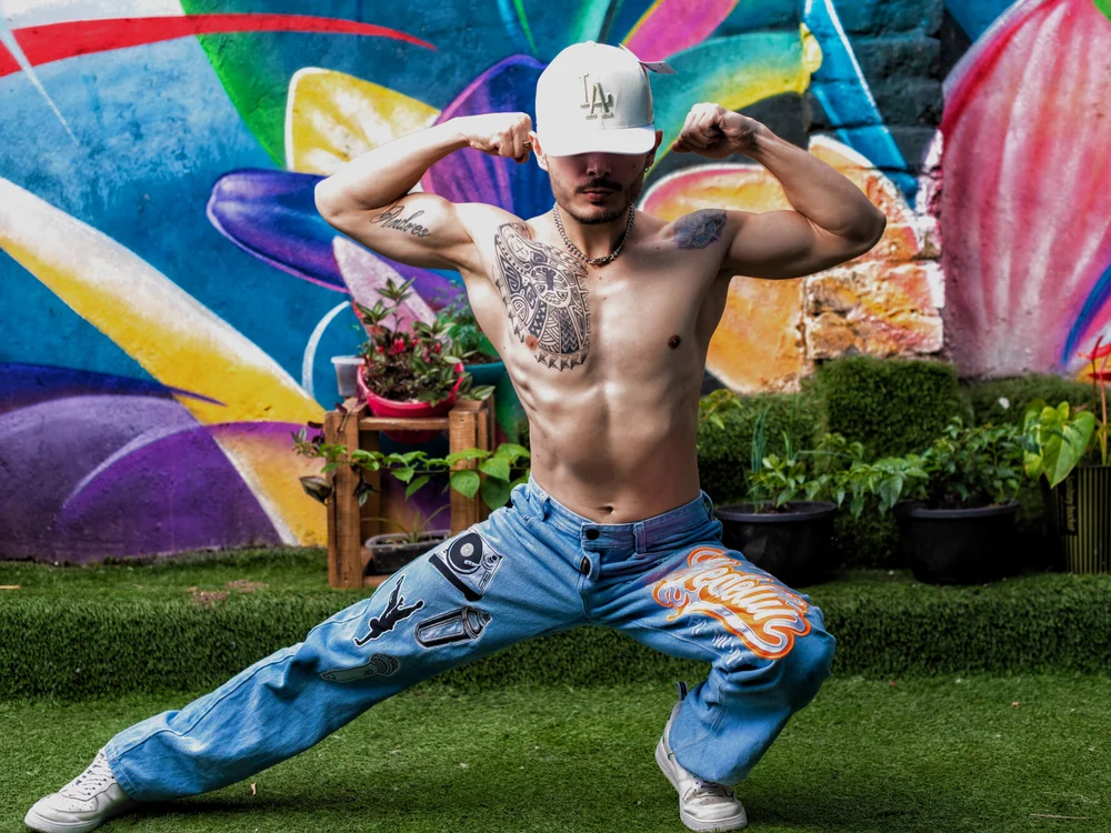 brunohot96 offline chatrum