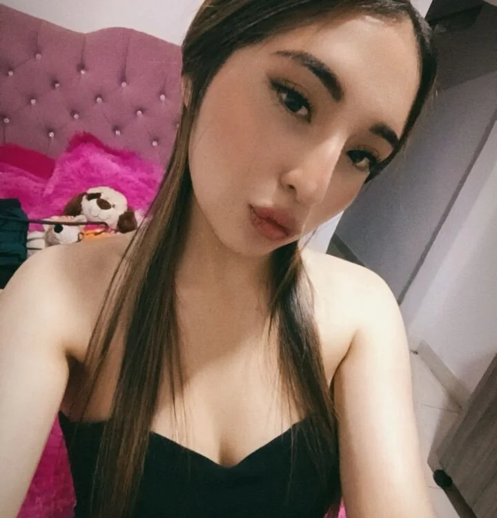 Isabella_Harperr's Offline XXX Chat