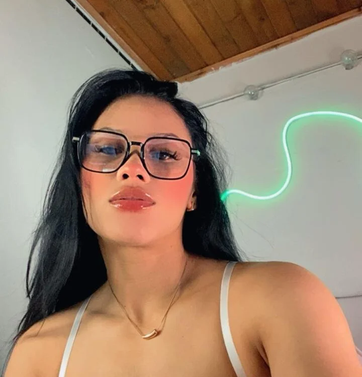 KathLovee: офлайн-секс-чат