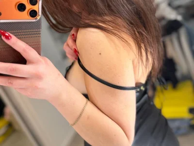 GlowMimi - Girl 