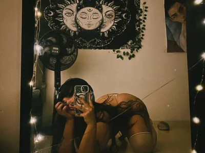 KateBoobs - Girl 