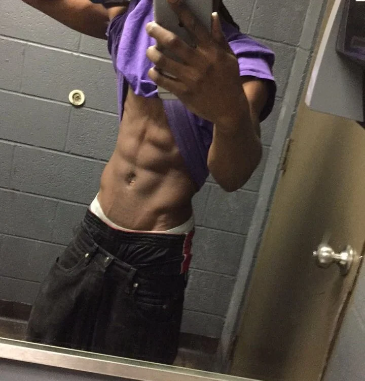 แชท XXX ออฟไลน์ของ NASTYBLK21