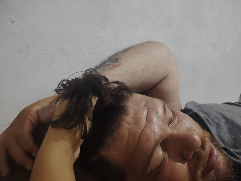 Oswalpro25 Chat XXX Ngoại tuyến