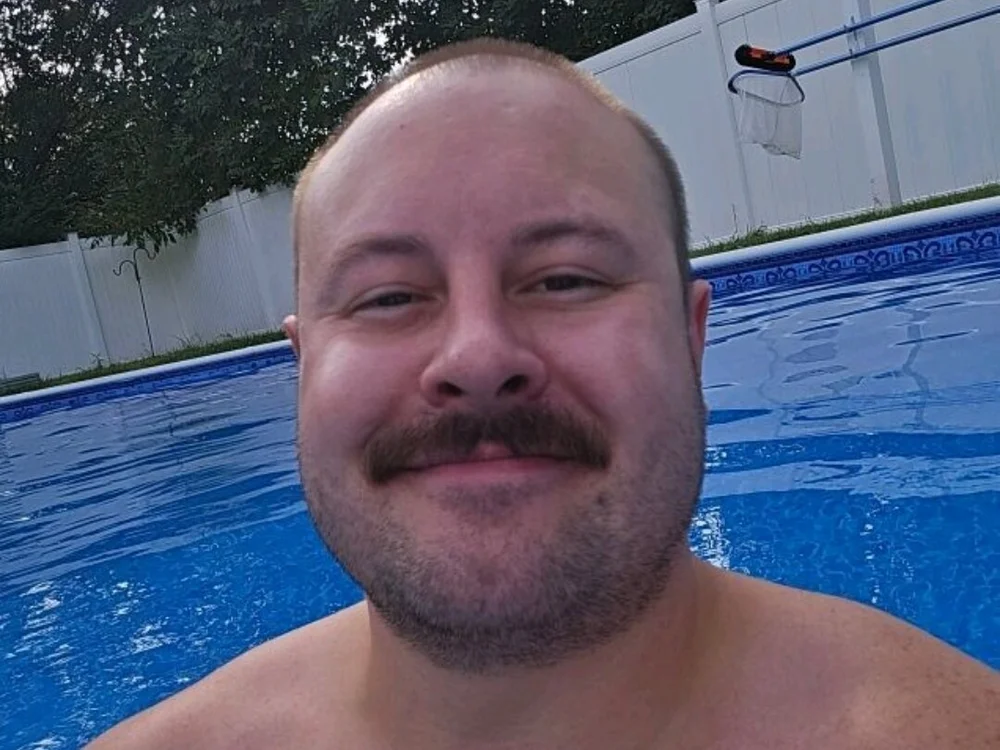 jerryraspberry's Offline Chat Room