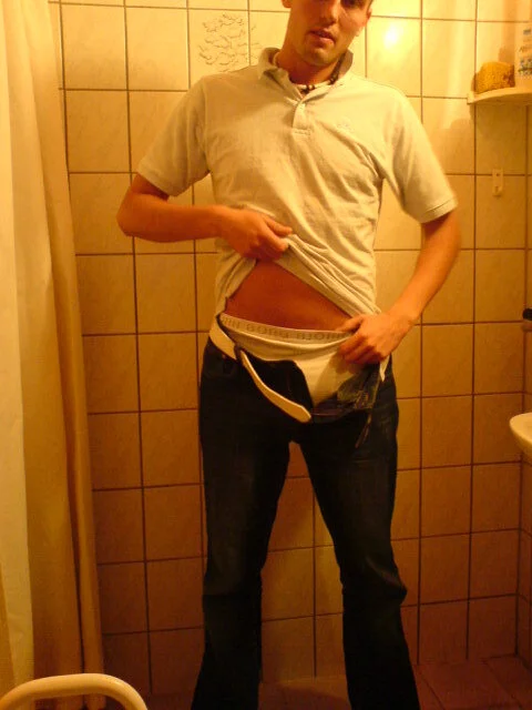 Chat +18 off-line de Naked_waiter