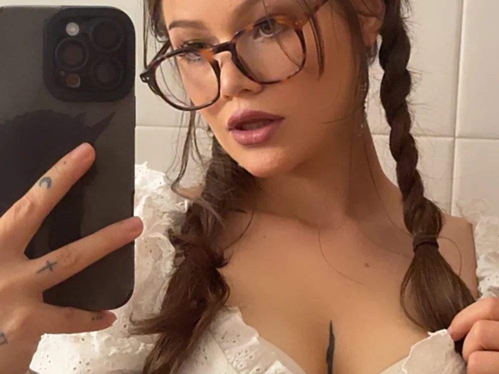 Chat XXX offline de Tallulah_Kinky