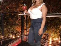 Sembang XXX Secara Langsung karlamistress