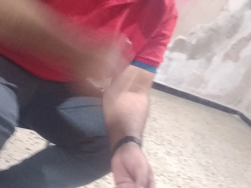 chalou098 Adlı Modelin Çevrimdışı XXX Sohbeti