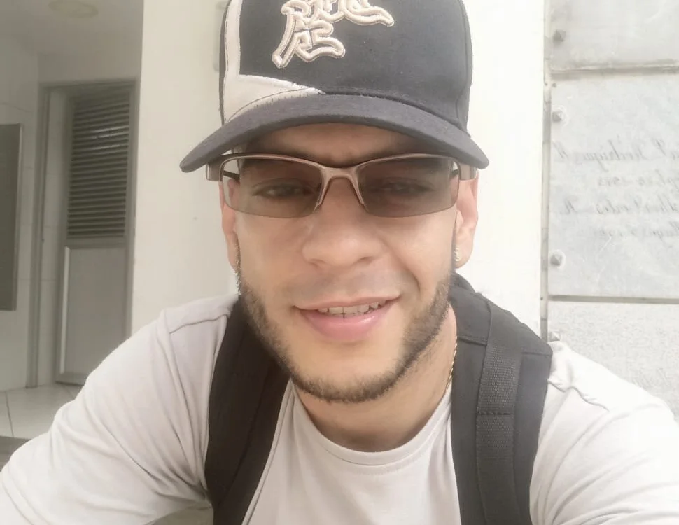 Alphamaster_92 Offline XXX Chat