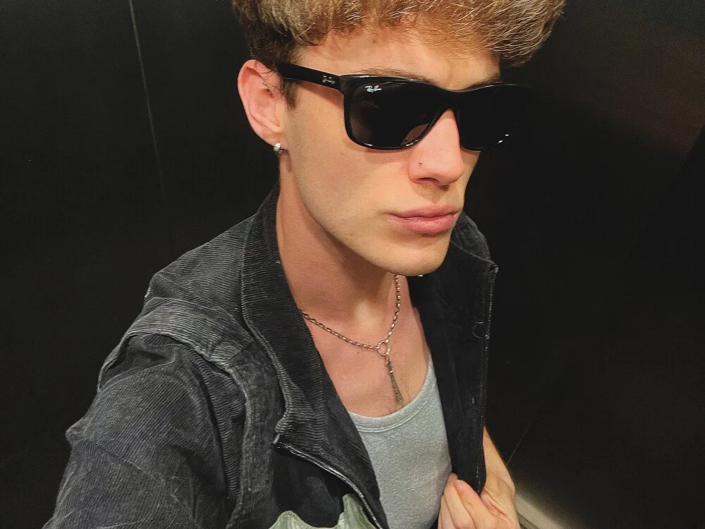 twinkyjd_ Chat XXX offline