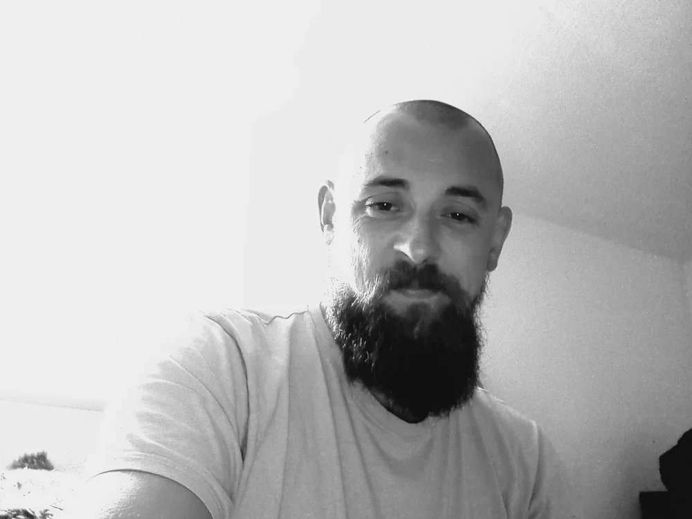 Christian929292 Chat XXX offline